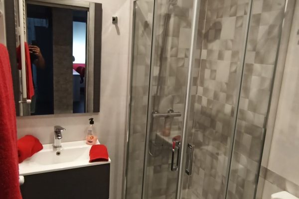 Baño compartido 2023